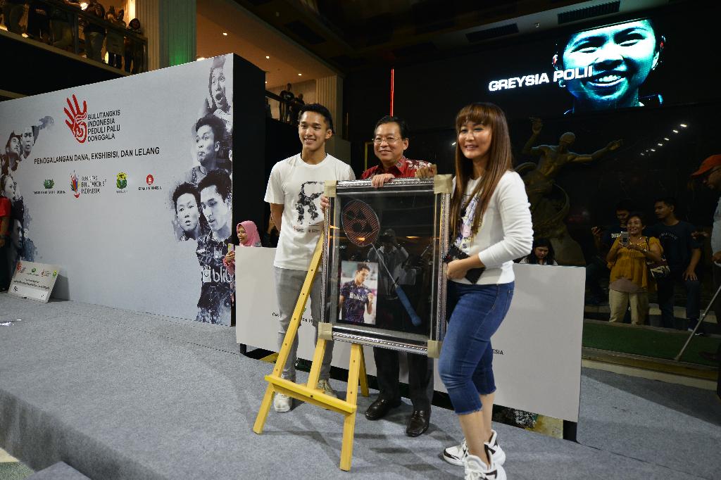 印尼國家羽球隊 拍賣會捐愛