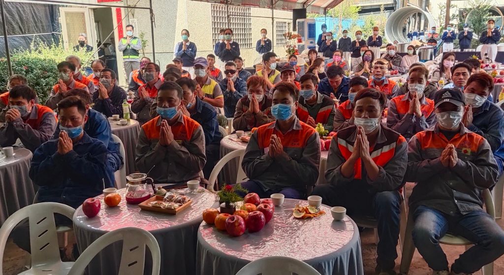 愛灑跨越語言障礙 越南員工幸福饗宴