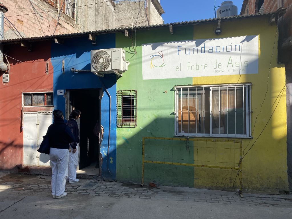 阿根廷志工 探訪布宜諾市31號貧民窟